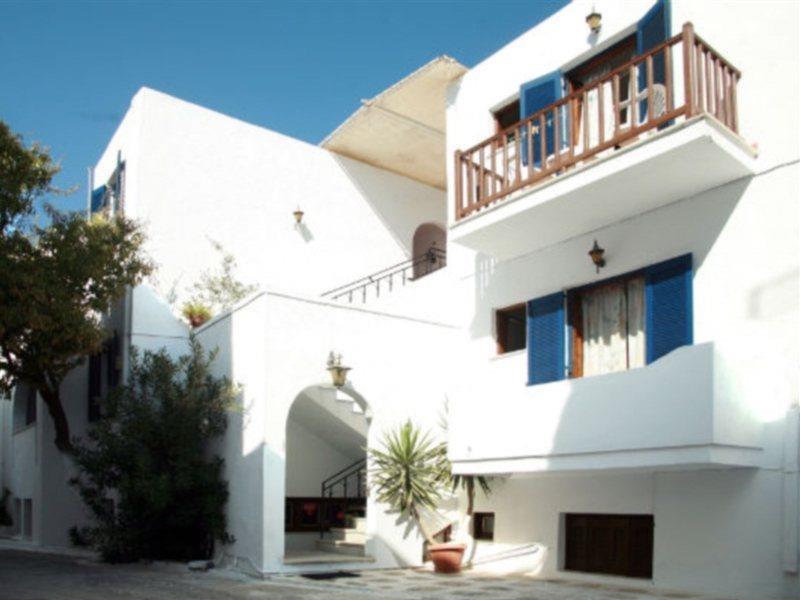 Naxos City Avra Pension מראה חיצוני תמונה